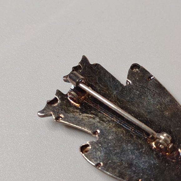 Cute Vintage Metal Two Tone Penguin Brooch Or Pendant - Picture 16 of 16